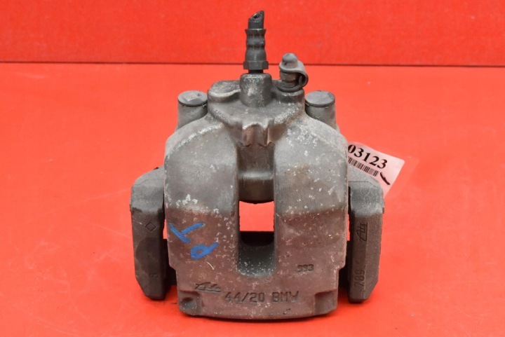 caliper brake right rear part BMW X5 F15 3.0i 306 KM xDRIVE 13-18