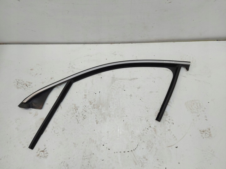 Mercedes EQC 400 W293 Dichtsatz Tür links vorne A2937250700
