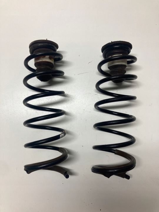 springs rear part Citroen C4 Picasso 1.6HDI 06-13r.