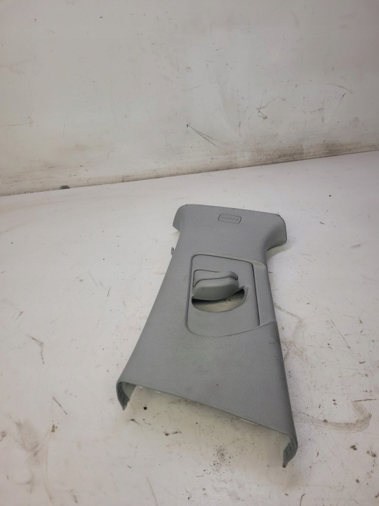 cover SLUPKA B left AUDI A4 B9 AVANT 8W0867243D