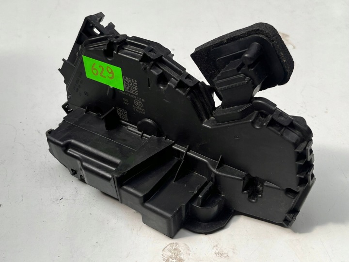 VOLKSWAGEN SEAT SKODA lock door left rear part 5TA839015M @M