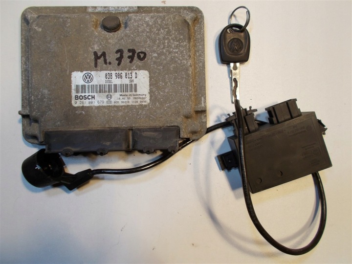 Computer Bedienteil AROSA VW POLO 1.7 SDI 038906013D 0281001679 KPL IMMO