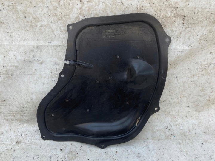 TESLA S kryt záslepka dveře pravý předek přední 1005855-00