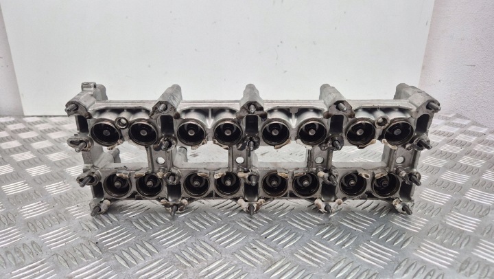head. of the engine Mercedes C200 CDI W204 R6110160504 OM646.811