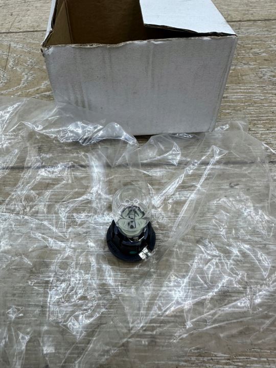 a bulb BMW F26 SAC z uchwytem 7954459 originál new