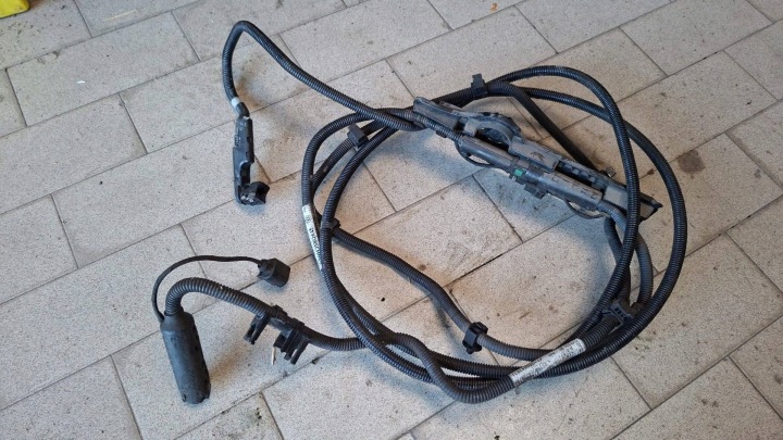 canalisation AdBlue Volkswagen Touran III 5QA131983A 5QA131984E