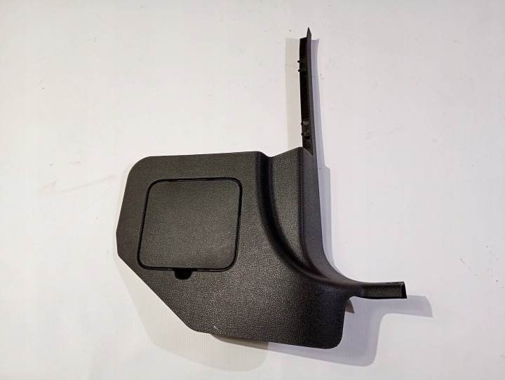 Panel krytka kryt záslepka slupka pravá strana Ford Mustang 2005-2009