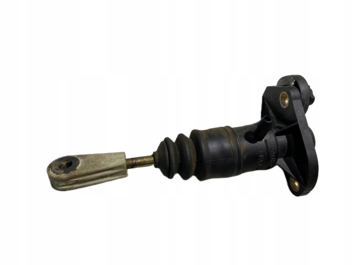 Pompe Embrayage VW PASSAT B5 1.9 TDI 8E1721401