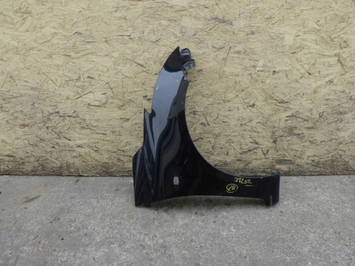 SUZUKI SWIFT MK7 10- fender front right
