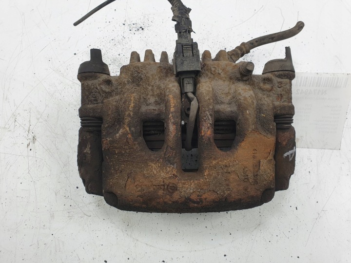 caliper brake front right 8200735269 RENAULT MASTER III