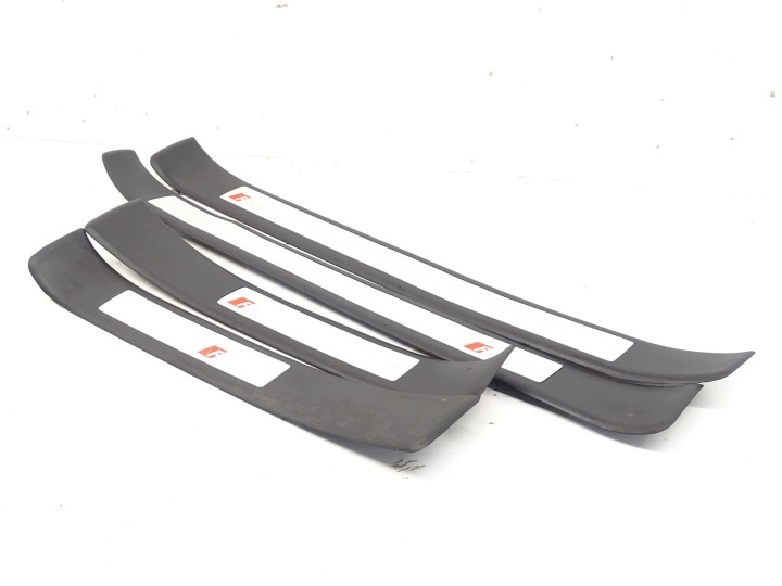 Moulage Jupes Couvertures AUDI RS4 B8 AVANT KOMPLET 8E0853375A