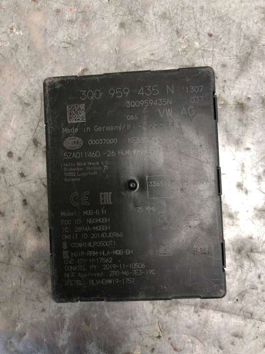module control unit KESSY KEYLESS VW SKODA AUDI 3Q0959435N