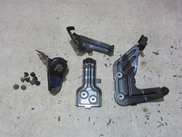BMW X3 G01 G02 Halter des Kotflügels links Seite 7475803 7475801 41357475803
