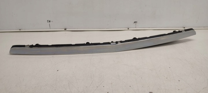 moulding of a bumper grill chrom Mercedes W169 1,7 5D