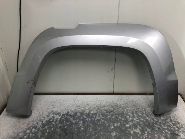 moulding of a fender left rear part VW AMAROK 2HH853817