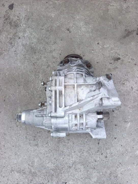 Reduktor Getriebe getriebe VW T5 2.5 TDI 02H409053D