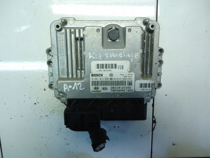 HYUNDAI KIA SPORTAGE 2.0CRDI Computer Bedienteil 39114-27345 0281013420
