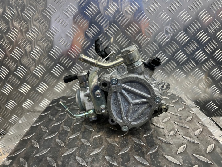 Pompe WYSOKIEGO Pression MAZDA CX3 PE22203F0 2.0 SKYACTIV