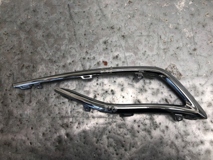 modanatura CHROM Paraurti Destra posteriore VW GOLF VIII HB 5H6853332