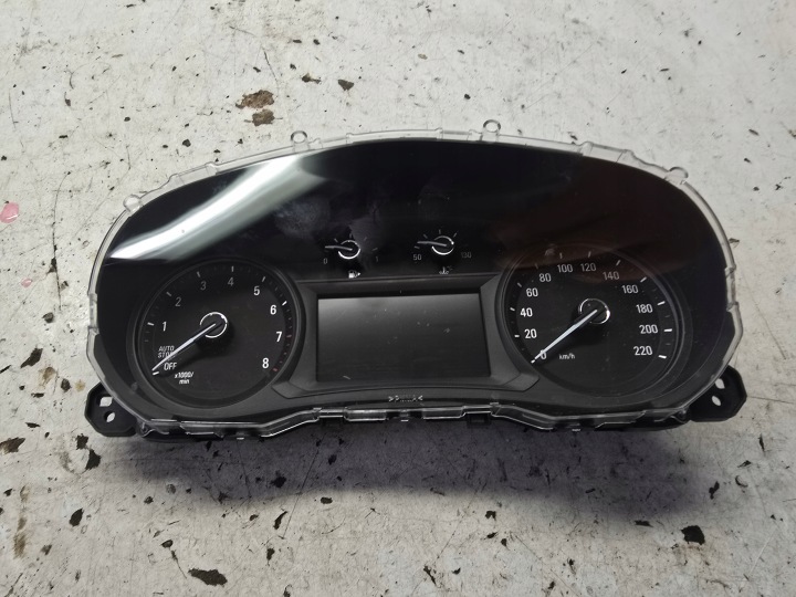 OPEL MOKKA X Kombiinstrument Kombiinstrument Benzin START STOP MANUAL 42679687 EUROPA