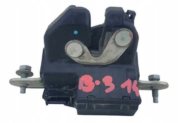 Opel Corsa D 06- 55701971 lock of rear bonnet boot rugiel