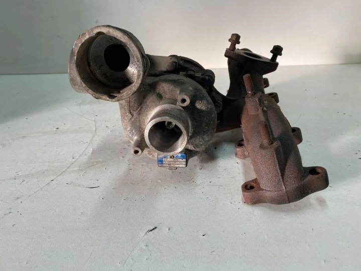 VW turbine 038253014G 1.9L diesel 2005 12
