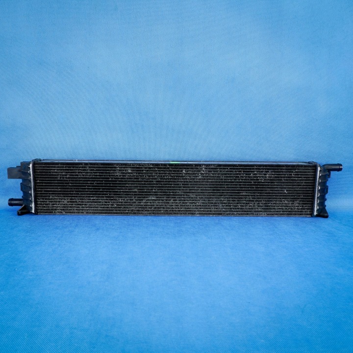 Radiatore / Raffreddatore Supplementare d’acqua Audi S4 8K 3.0TFSI CAK 2009-2012 8K0145804B