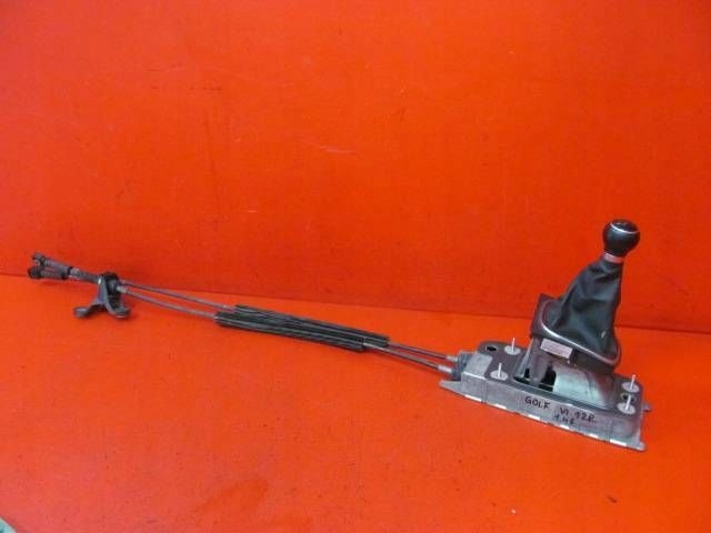 VW Golf VI 6 5K1 JETTA Levier de vitesse Mecanisme levier vitesse Câble Pommeau Guêtre Engrenage KOMPLET