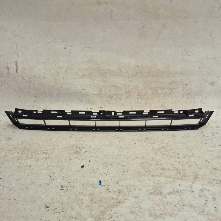 AUDI A5 B9 8W6 S-LINE 15- grid of a bumper central lower front 8W6807683A