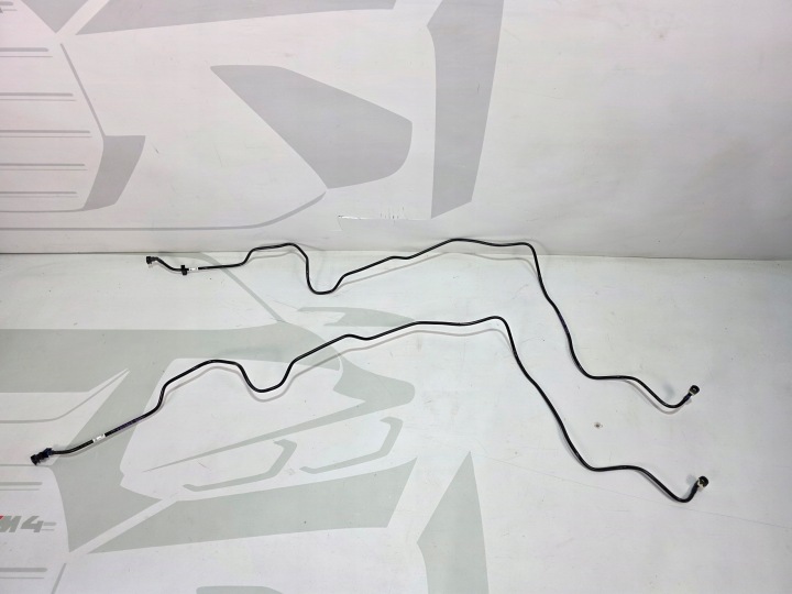 Schlauch Rohr fuel line Benzin BMW X7 G07 LCI 9896451