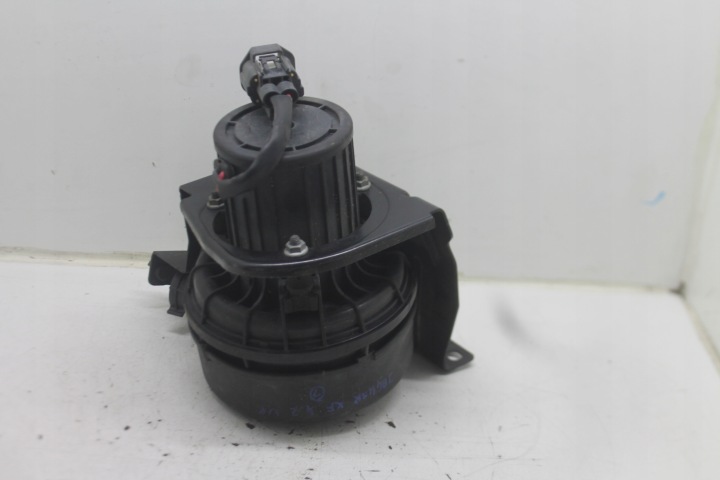 pump air WTORNEGO 6R83-9A486-AA JAGUAR XF and X250 07-15