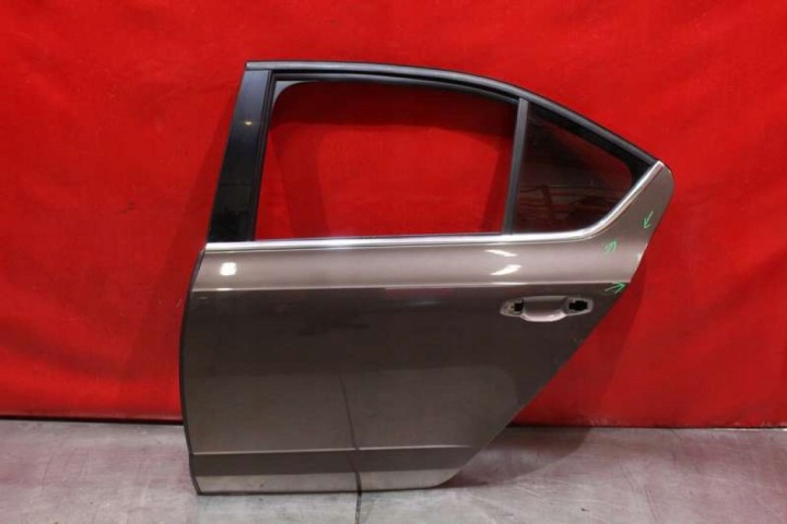 PORTIÈRE GAUCHE ARRIÈRE ARRIÈRE LF8Z SKODA OCTAVIA 3 III HB 13-17
