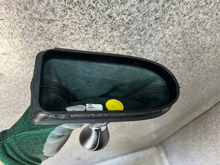 Zvonci menjalnik prestav črni Mercedes W211 LIFT stroj ORG 10