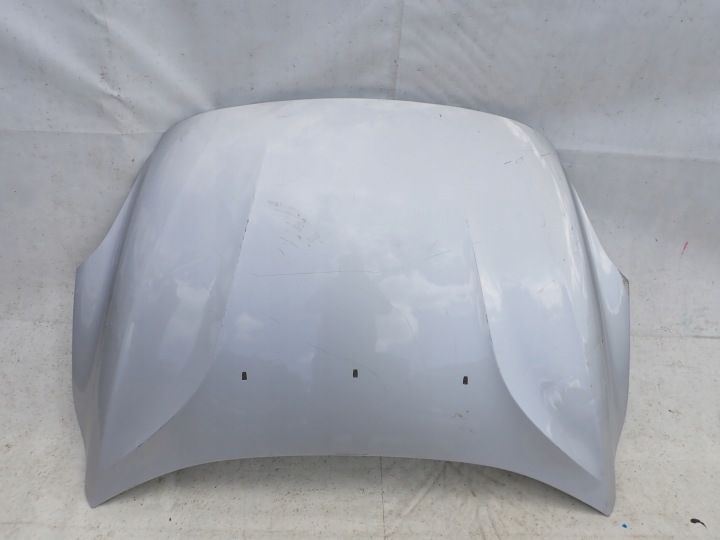 VOLVO V40 12-19 Capot