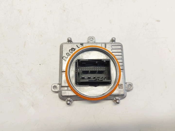 Skoda Elroq 5LJ iV85 , SUV 5D control unit lights front 992941571AH