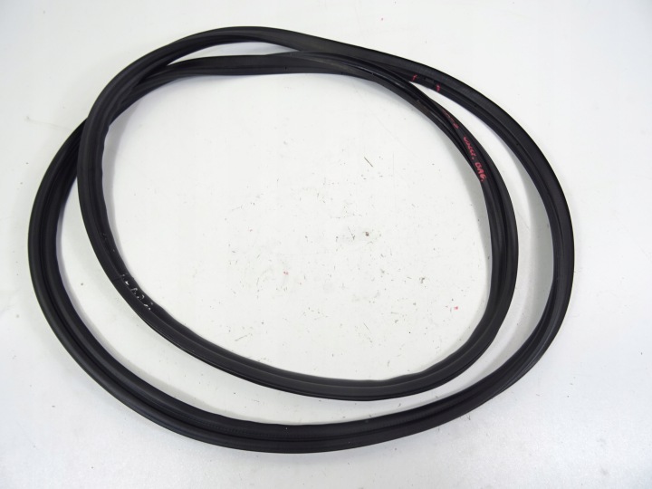 MAZDA CX-5 2.2 D STRUCTURE DE LA CLAPE BAGAZNIK 2012-2017 10