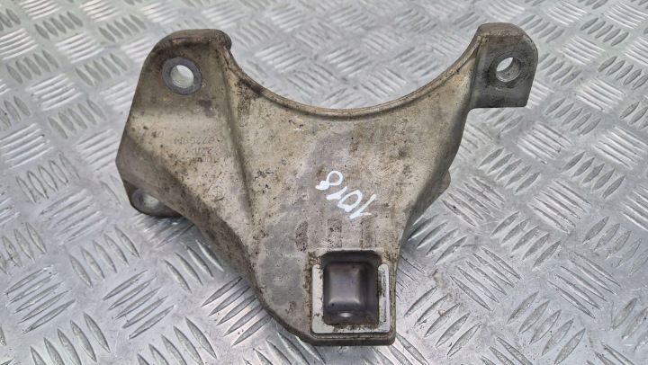 Supporto motore staffa fissaggio BMW 5 F10 F11 530i 6775914 N52B30A