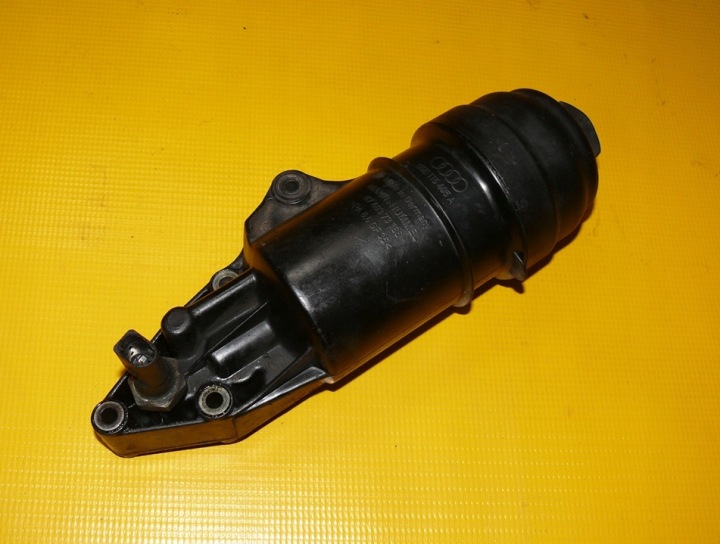 oil filter holder of the engine sensor AUDI A6 C6 3.2 FSI V6 255KM AUK 04-08