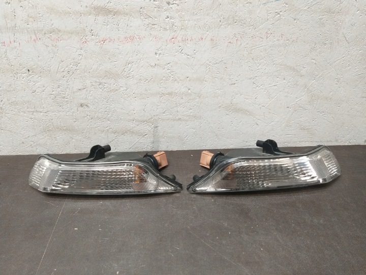 INDICATEUR DE DIRECTION DROITE OU GAUCHE FORD MUSTANG 15
