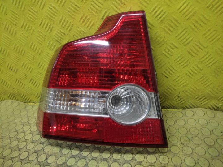 VOLVO S40 II feu gauche arrière 30678738
