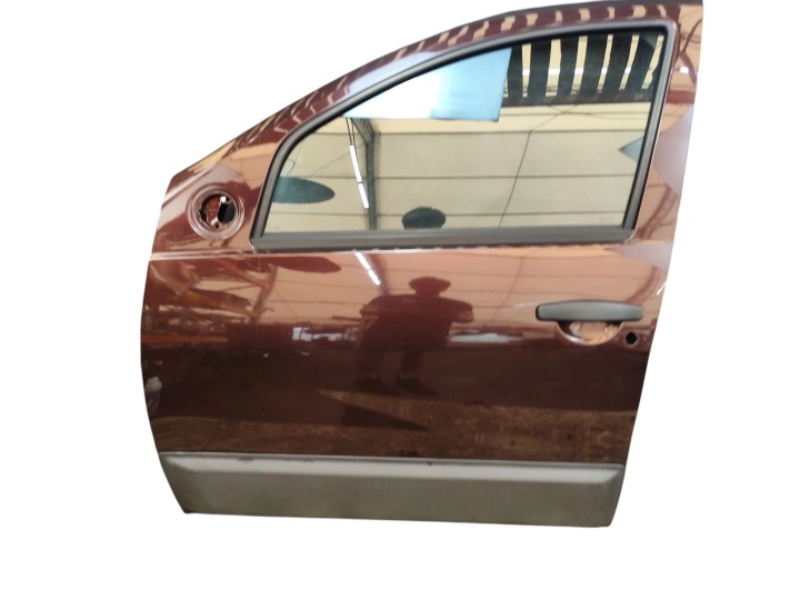 Portière Gauche Avant DACIA DUSTER et LIFT (2013-2017) KOD LAKIERU TECNG