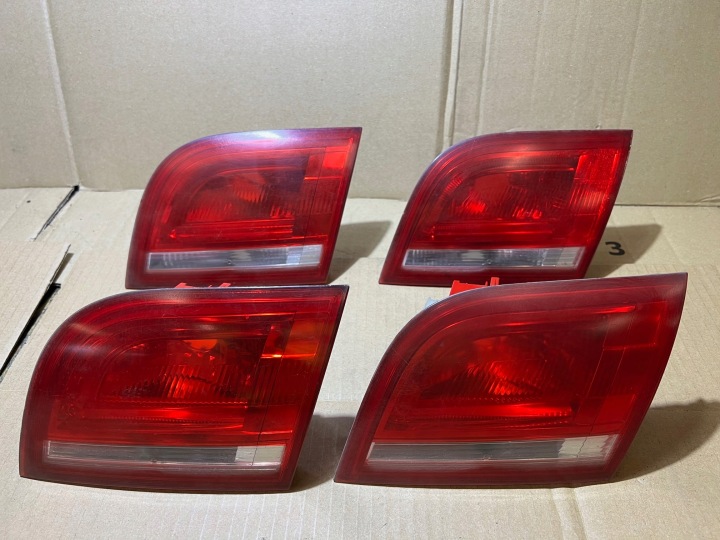 AUDI A3 8P 5D LIFT Licht rechts heck rechts hinten für die Heckklappe 8P4945094D