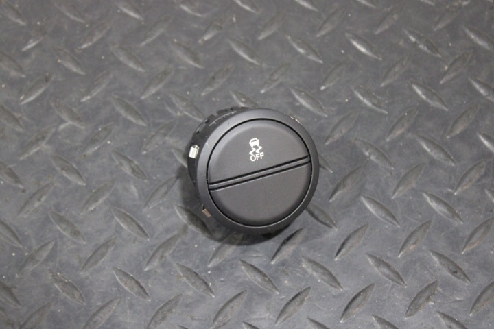 tlačítko ESP FIAT 500L 500 L CROSS LIFT 735643737