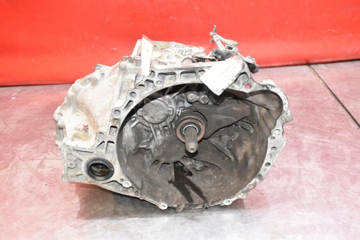 Převodovka TOYOTA AVENSIS T27 2.0 D-4D LIFT 11-15