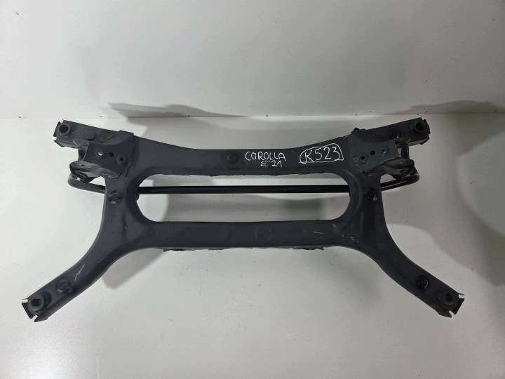Toyota Corolla E21 Achsträger hinten (K532)