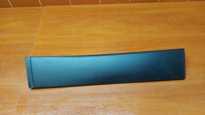 moulding door right rear part TOYOTA LAND CRUISER PRADO 24- LEXUS GX550 24