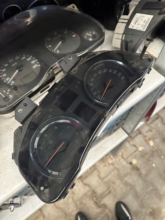 dials dials AUTOMAT EU 83800-05K40 TOYOTA AVENSIS T27 2.2 D-CAT