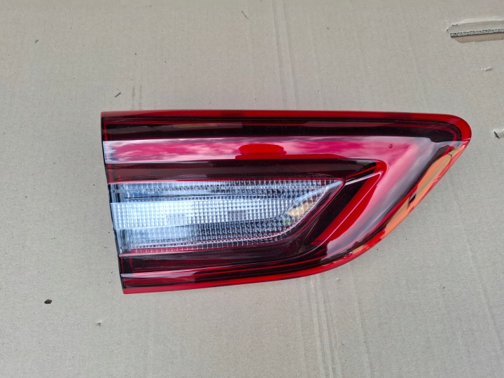 FORD KUGA MK3 3 III LIFT 24- Feux phare Gauche Arrière Arrière du capot PV4B-13A603-AB