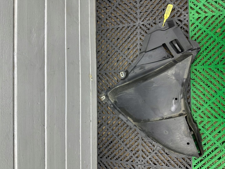 Radschale vorne BMW 5 G30 G31 M PAKIET 8060032