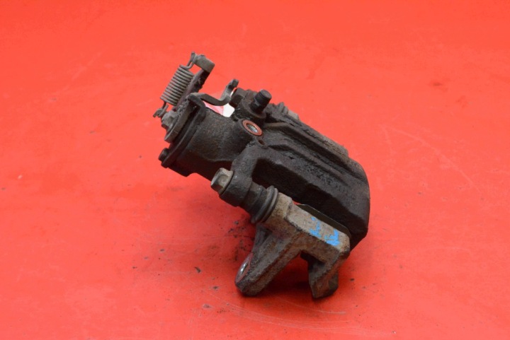 PINZA FRENO freno Destra posteriore HYUNDAI KONA 1 e 1.6 T-GDI 177 KM LIFT 20-21